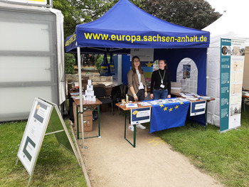 Das Foto zeigt den Stand der ESI-Fonds zum Sachsen-Anhalt-Tag. 