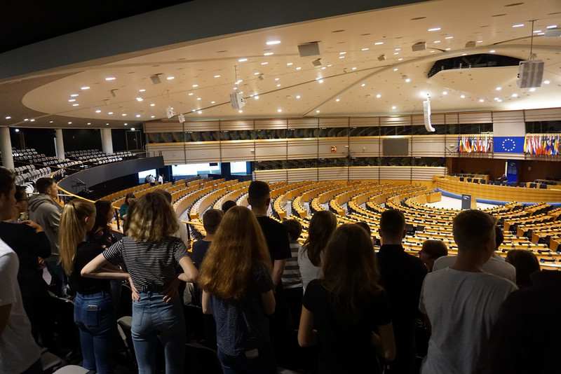 Besuch der Jugendgruppe im EU-Parlament