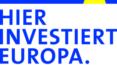 Das Bild zeigt den Schriftzug 'Hier investiert Europa'.